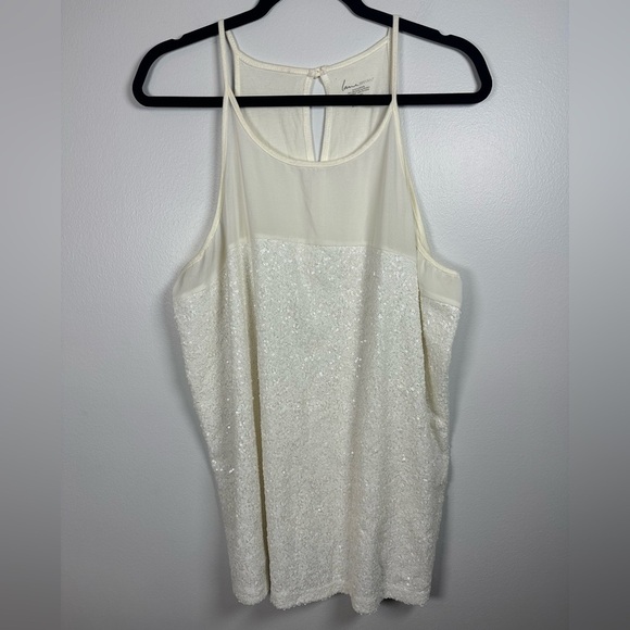 Lane Bryant Tops - Lane Bryant cream and white Sequin Tank Topsize 18/20.